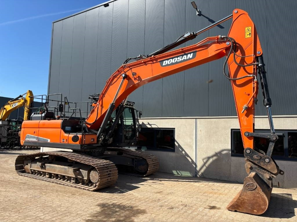 Doosan DX 255 LC-5 -- DX255LC -- DX 225 - Pásové rýpadlo: obrázok 5 Doosan DX 255 LC-5 -- DX255LC -- DX 225 - Pásové rýpadlo: obrázok 5
