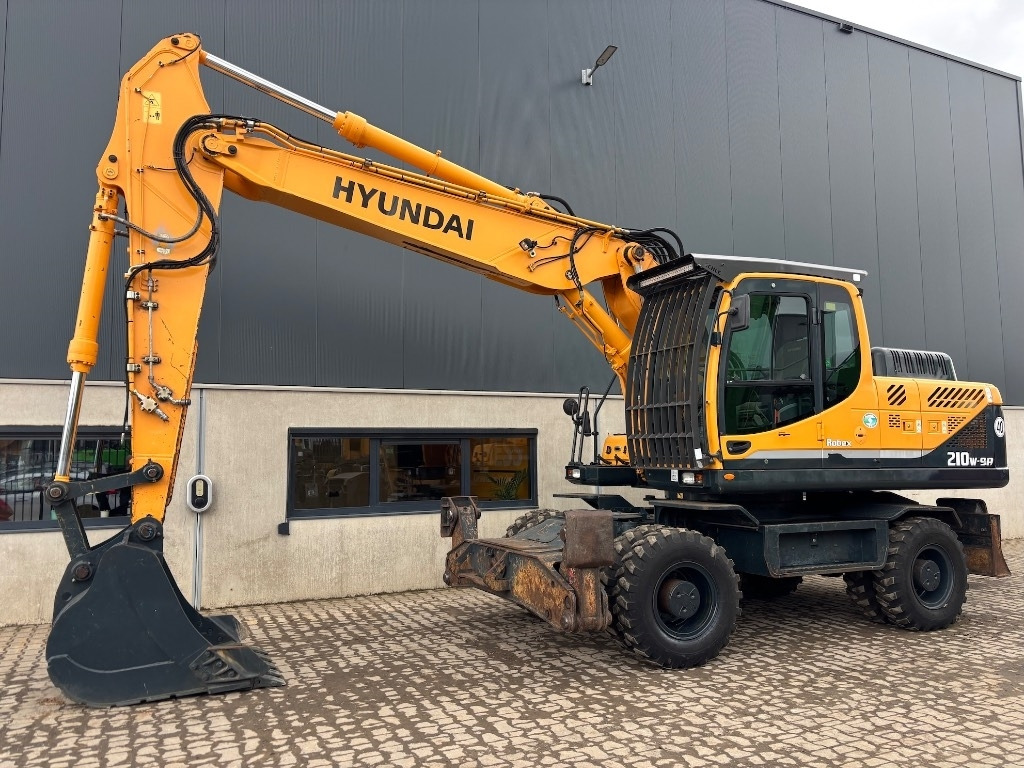 Hyundai Robex 210 W-9 A - 210 W - 200 W - 180 W - Kolesové rýpadlo: obrázok 1 Hyundai Robex 210 W-9 A - 210 W - 200 W - 180 W - Kolesové rýpadlo: obrázok 1