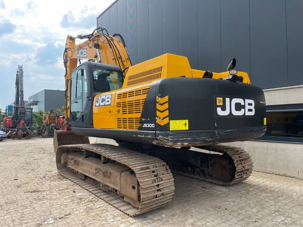 JCB JS300LC -- JS 300 LC - Pásové rýpadlo: obrázok 4 JCB JS300LC -- JS 300 LC - Pásové rýpadlo: obrázok 4