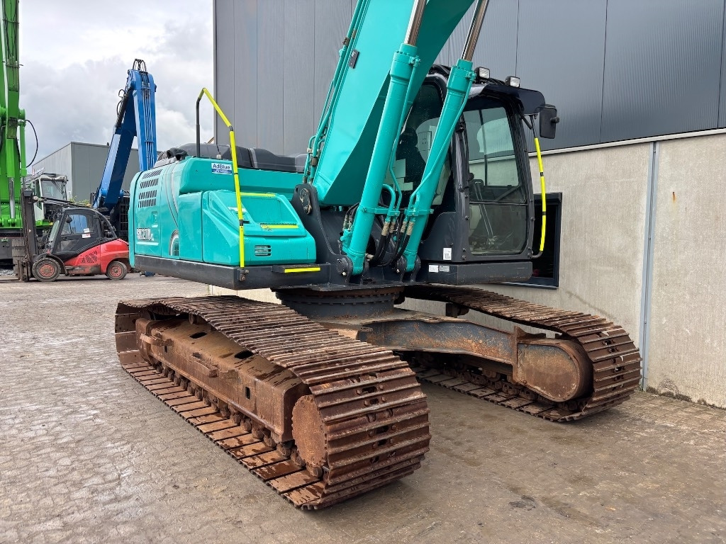 Pásové rýpadlo Kobelco SK 210 LC-10: obrázok 7