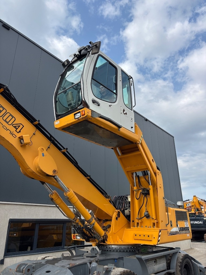 Liebherr A 904 C HD - Překládkové rýpadlo: obrázok 3 Liebherr A 904 C HD - Překládkové rýpadlo: obrázok 3