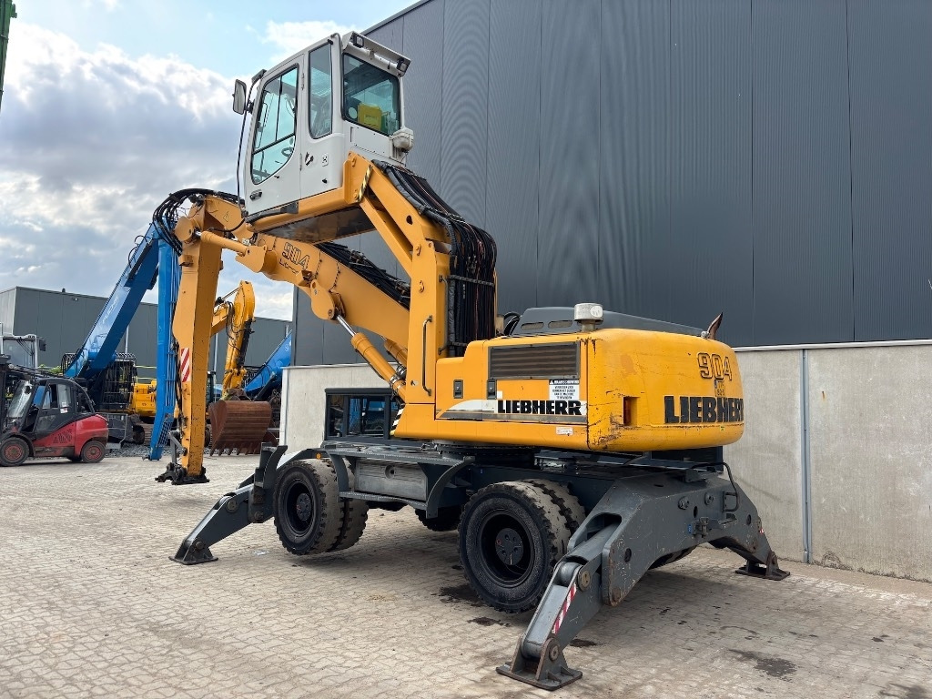 Liebherr A 904 C HD - Překládkové rýpadlo: obrázok 2 Liebherr A 904 C HD - Překládkové rýpadlo: obrázok 2