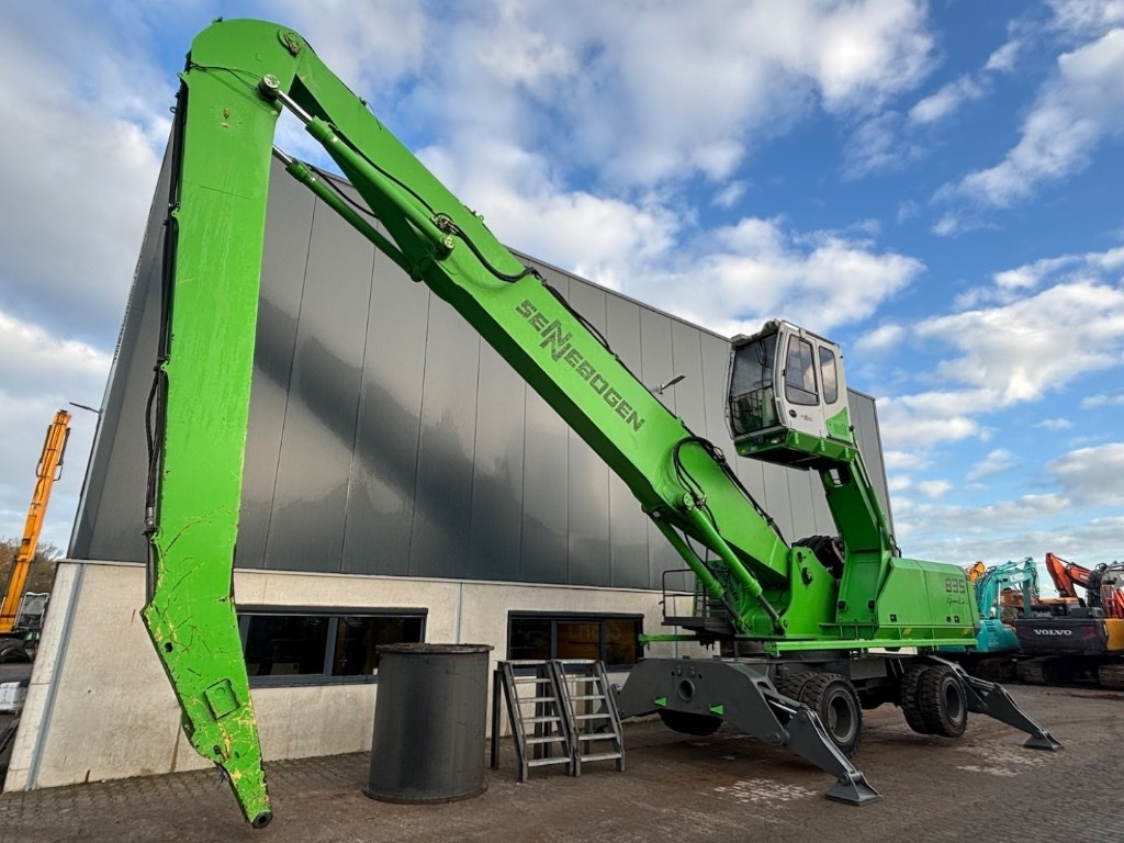 Sennebogen 835 - 835M - with 1.5M Pylon and new engine - Překládkové rýpadlo: obrázok 1 Sennebogen 835 - 835M - with 1.5M Pylon and new engine - Překládkové rýpadlo: obrázok 1