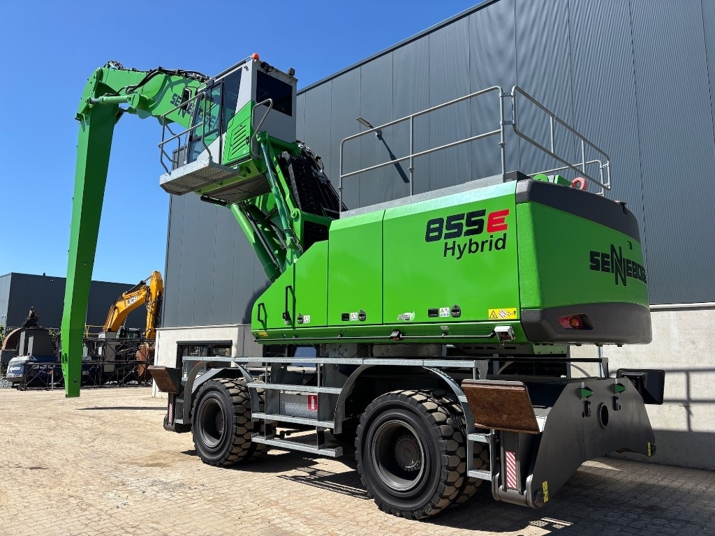 Sennebogen 850 E - 855 E - Překládkové rýpadlo: obrázok 1 Sennebogen 850 E - 855 E - Překládkové rýpadlo: obrázok 1