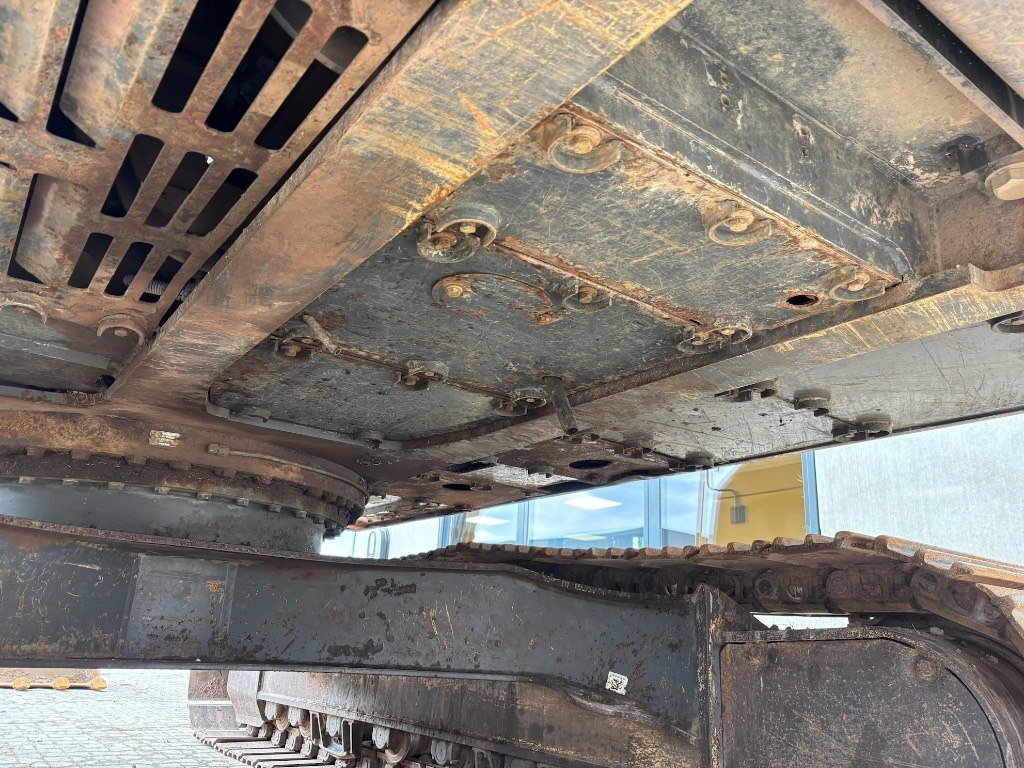 Pásové rýpadlo Volvo EC 220 E - EC220EL - EC 220: obrázok 25 Pásové rýpadlo Volvo EC 220 E - EC220EL - EC 220: obrázok 25