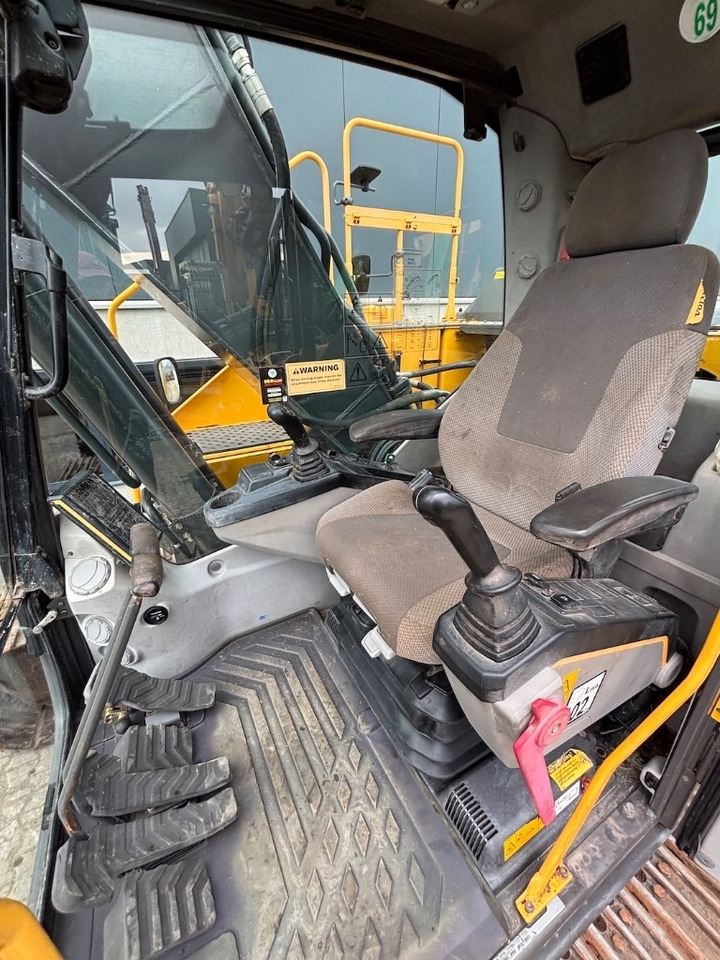 Pásové rýpadlo Volvo EC 220 E - EC220EL - EC 220: obrázok 15 Pásové rýpadlo Volvo EC 220 E - EC220EL - EC 220: obrázok 15