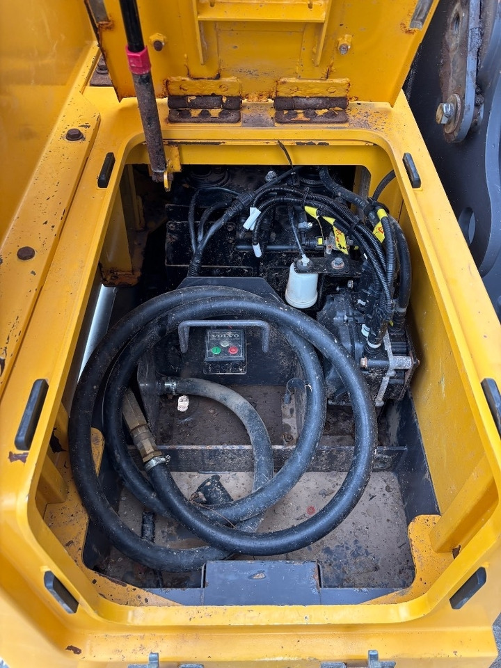 Pásové rýpadlo Volvo EC 220 E - EC220EL - EC 220: obrázok 26 Pásové rýpadlo Volvo EC 220 E - EC220EL - EC 220: obrázok 26