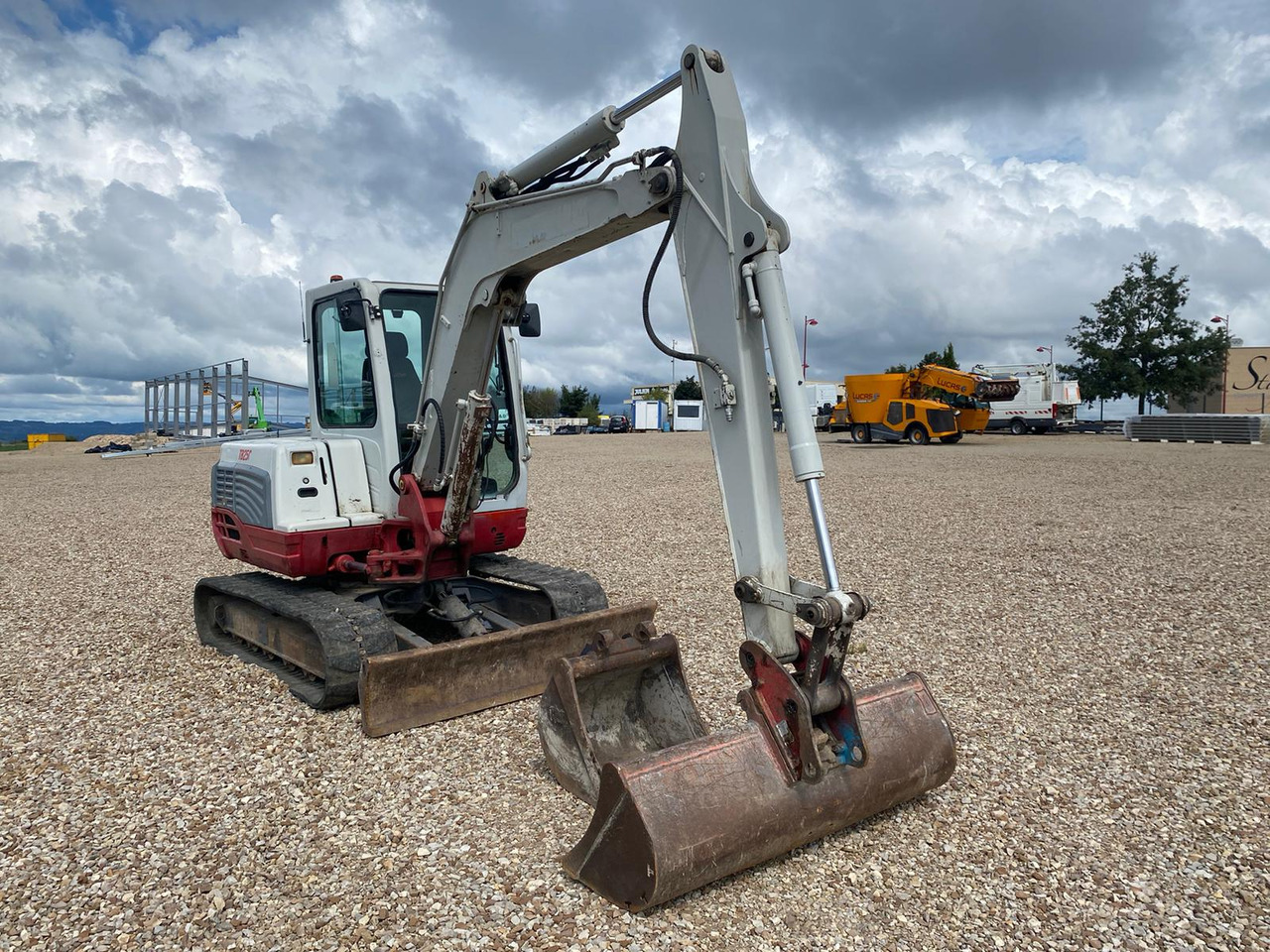 TAKEUCHI TB 250 - Pásové rýpadlo: obrázok 2 TAKEUCHI TB 250 - Pásové rýpadlo: obrázok 2