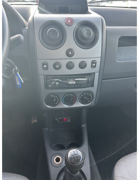 Citroën Berlingo 1.9d / 150 dkm / Frigo Box -25 gr. / APK TUV 10-26 - Chladiarenská dodávka: obrázok 5 Citroën Berlingo 1.9d / 150 dkm / Frigo Box -25 gr. / APK TUV 10-26 - Chladiarenská dodávka: obrázok 5