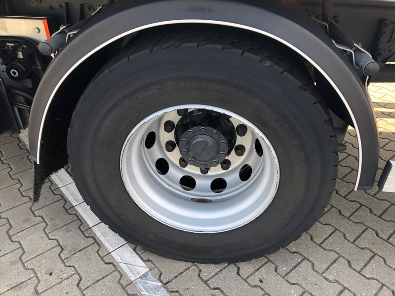 Leasing DAF CF 260 FA / Carrier Koeler / Chereau Frigo Box / Laadklep / APK TUV 09-26 DAF CF 260 FA / Carrier Koeler / Chereau Frigo Box / Laadklep / APK TUV 09-26: obrázok 15 Leasing DAF CF 260 FA / Carrier Koeler / Chereau Frigo Box / Laadklep / APK TUV 09-26 DAF CF 260 FA / Carrier Koeler / Chereau Frigo Box / Laadklep / APK TUV 09-26: obrázok 15