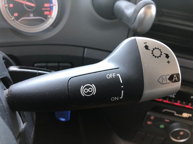 DAF CF 260 FA / Carrier Koeler / Chereau Frigo Box / Laadklep / APK TUV 09-26 - Chladirenské nákladné vozidlo: obrázok 5 DAF CF 260 FA / Carrier Koeler / Chereau Frigo Box / Laadklep / APK TUV 09-26 - Chladirenské nákladné vozidlo: obrázok 5