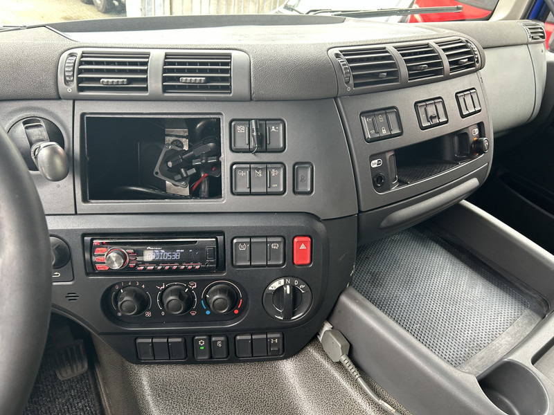 DAF CF 370 FA + Pacton MXD 218 / Curtainside Combi / Loadlift / APK TUV 05-26 - Plachtové nákladné vozidlo: obrázok 5 DAF CF 370 FA + Pacton MXD 218 / Curtainside Combi / Loadlift / APK TUV 05-26 - Plachtové nákladné vozidlo: obrázok 5