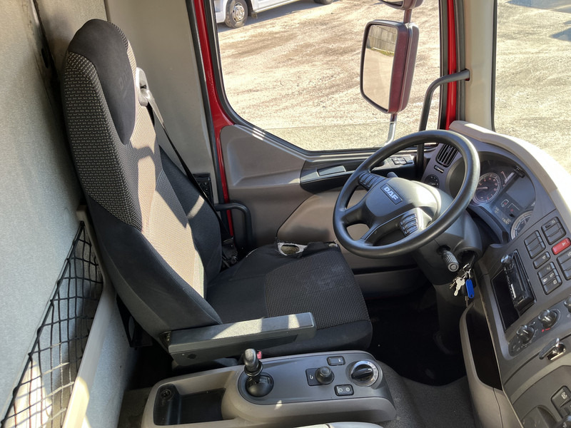 DAF LF 210 FA / 12 Ton / 416 dkm / Koffer / LBW / NL LKW - Skříňový nákladní auto: obrázok 3 DAF LF 210 FA / 12 Ton / 416 dkm / Koffer / LBW / NL LKW - Skříňový nákladní auto: obrázok 3