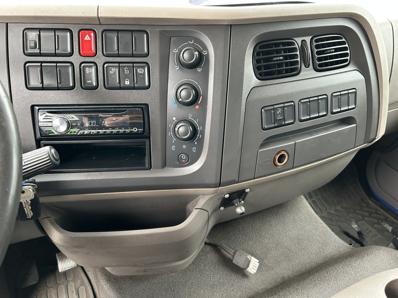 DAF LF 210 FA / 12 Ton / 454 dkm / Pritsch-Plane / LBW / APK TUV 11-25 - Plachtové nákladné vozidlo: obrázok 5 DAF LF 210 FA / 12 Ton / 454 dkm / Pritsch-Plane / LBW / APK TUV 11-25 - Plachtové nákladné vozidlo: obrázok 5