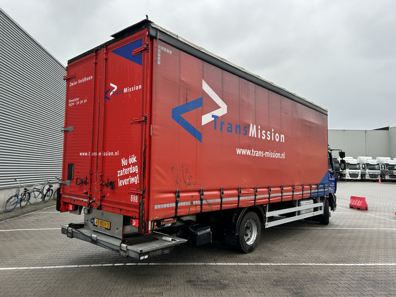 DAF LF 210 FA / 12 Ton / 471 dkm / Curtainside / Loadlift / APK TUV 06-26 - Plachtové nákladné vozidlo: obrázok 2 DAF LF 210 FA / 12 Ton / 471 dkm / Curtainside / Loadlift / APK TUV 06-26 - Plachtové nákladné vozidlo: obrázok 2