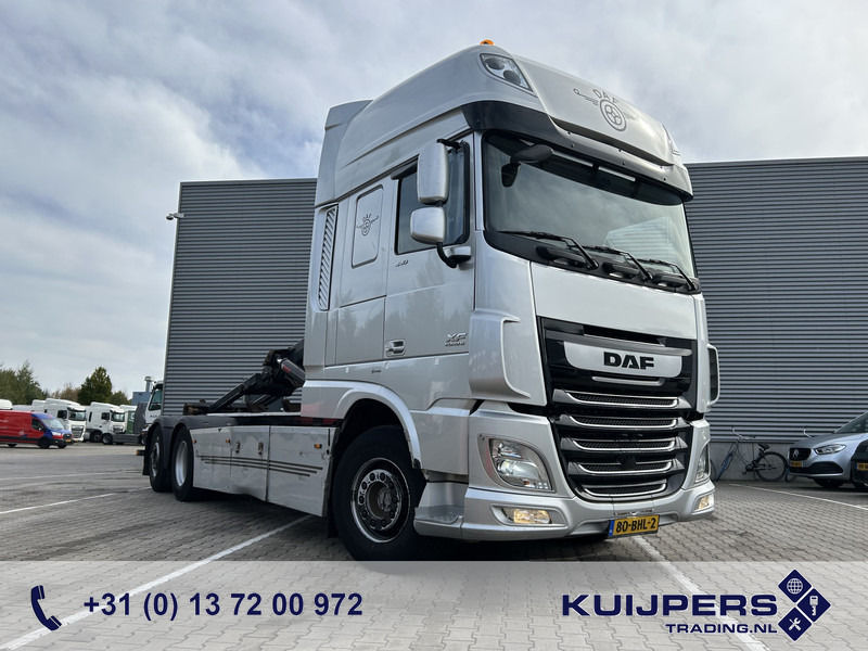 DAF XF 440 FAN SSC / Hiab Hook 21 Ton / 557 dkm / 9 Ton Front Axle - Hákový nosič kontajnerov, Auto s hydraulickou rukou: obrázok 1 DAF XF 440 FAN SSC / Hiab Hook 21 Ton / 557 dkm / 9 Ton Front Axle - Hákový nosič kontajnerov, Auto s hydraulickou rukou: obrázok 1