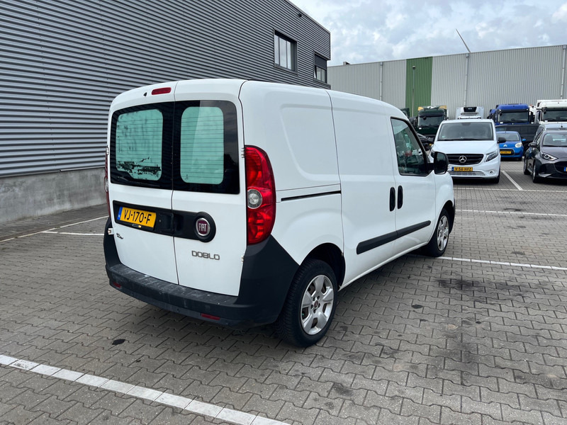 Fiat Dobló Cargo 1.3 MultiJet / NL Van - Malá dodávka: obrázok 4 Fiat Dobló Cargo 1.3 MultiJet / NL Van - Malá dodávka: obrázok 4