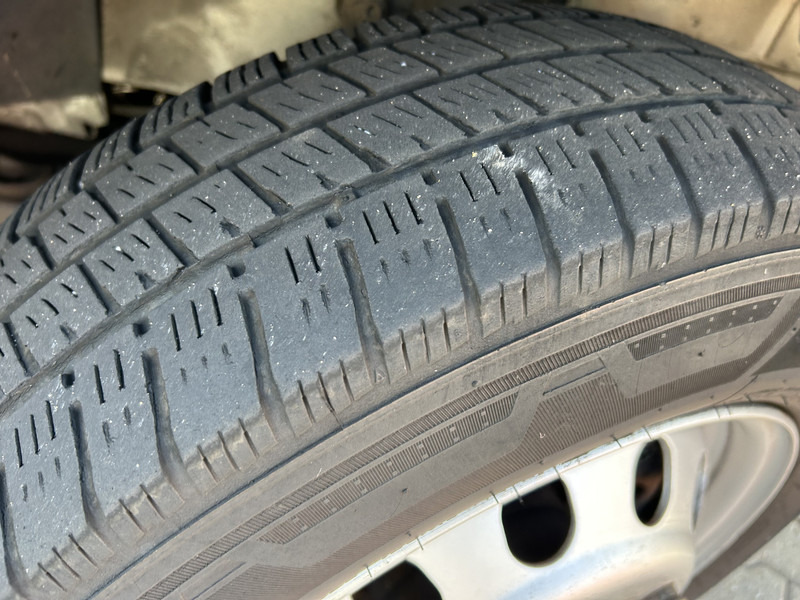 Dodávka skriňová nadstavba Ford Transit 2.0 TDCI Trend RWD / Box / Loadlift / Full Options: obrázok 16 Dodávka skriňová nadstavba Ford Transit 2.0 TDCI Trend RWD / Box / Loadlift / Full Options: obrázok 16