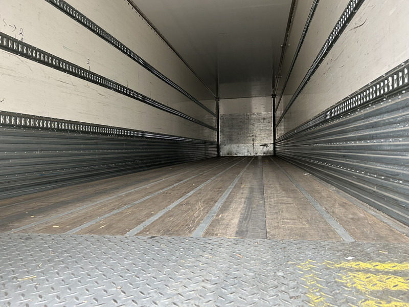 Fruehauf CNP 03 / Box / Laadklep / SAF Schijfrem - Náves skriňové: obrázok 3 Fruehauf CNP 03 / Box / Laadklep / SAF Schijfrem - Náves skriňové: obrázok 3