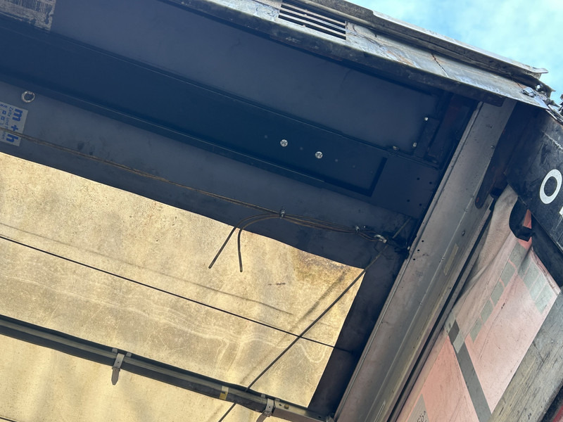 Krone Profi Liner / Mega / Curtinside / BPW Drum / NL Trailer - Náves skriňové: obrázok 4 Krone Profi Liner / Mega / Curtinside / BPW Drum / NL Trailer - Náves skriňové: obrázok 4