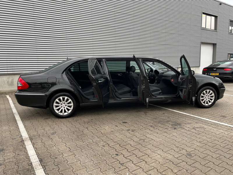Mercedes-Benz E-Klasse / Limousine / 240 Avantgarde / 4-Matic / 8-pers / APK/TUV 09-2026 / - Sedan: obrázok 3 Mercedes-Benz E-Klasse / Limousine / 240 Avantgarde / 4-Matic / 8-pers / APK/TUV 09-2026 / - Sedan: obrázok 3
