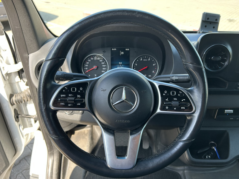 Mercedes-Benz Sprinter 314 2.2 CDI / L4 H2 / Loadlift 650 kg / Navi / APK TUV 01-26 - Furgon: obrázok 3 Mercedes-Benz Sprinter 314 2.2 CDI / L4 H2 / Loadlift 650 kg / Navi / APK TUV 01-26 - Furgon: obrázok 3