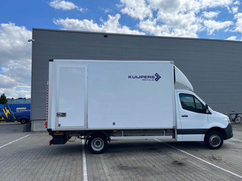 Mercedes-Benz Sprinter 515 1.9 CDI / Box 4.4 mtr / Laadklep / Zijdeur - Dodávka skriňová nadstavba: obrázok 2 Mercedes-Benz Sprinter 515 1.9 CDI / Box 4.4 mtr / Laadklep / Zijdeur - Dodávka skriňová nadstavba: obrázok 2