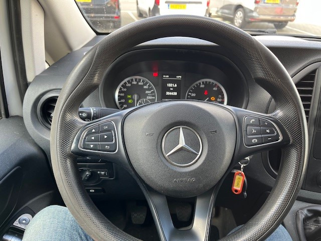 Mercedes-Benz Vito 109 CDI Lang / Airco / Cruise / Trekhaak / APK 01-26 - Malá dodávka: obrázok 5 Mercedes-Benz Vito 109 CDI Lang / Airco / Cruise / Trekhaak / APK 01-26 - Malá dodávka: obrázok 5