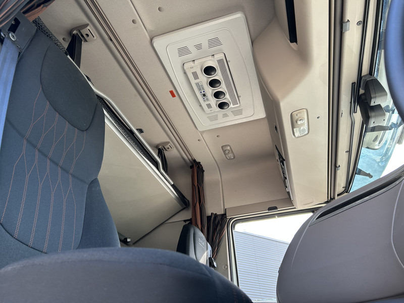 Ťahač DAF XF 480 FTP Space Cab / 6x2 / Stand Airco / APK TUV 09-26: obrázok 10