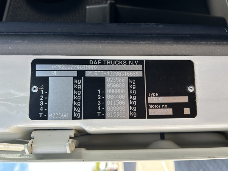 Ťahač DAF XF 480 FTP Space Cab / 6x2 / Stand Airco / APK TUV 09-26: obrázok 18