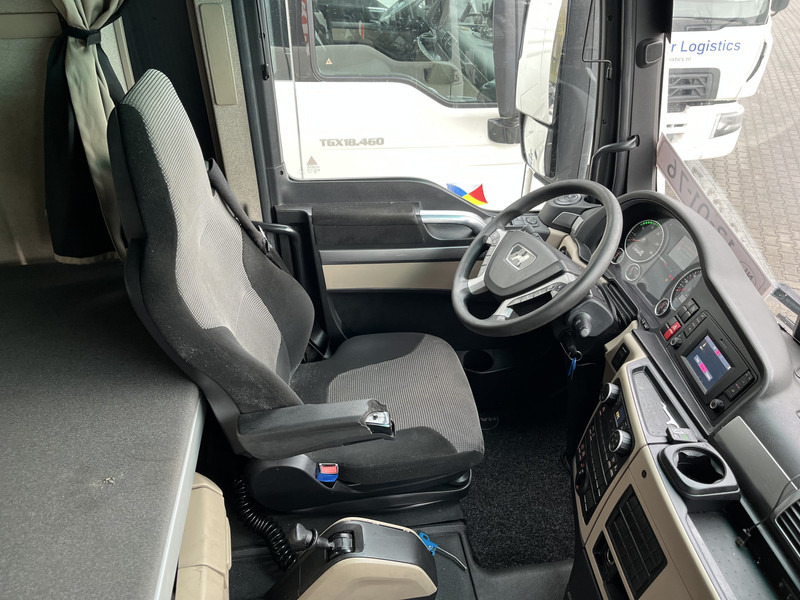 MAN TGX 18.460 XXL / Motor Defect -> Not Running / Retarder / 645 dkm / 2 Tanks - Ťahač: obrázok 3 MAN TGX 18.460 XXL / Motor Defect -> Not Running / Retarder / 645 dkm / 2 Tanks - Ťahač: obrázok 3