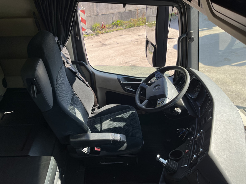 Mercedes-Benz Actros 1842 Streamspace / 870 dkm / 2 Tanks / NL Truck - Ťahač: obrázok 3 Mercedes-Benz Actros 1842 Streamspace / 870 dkm / 2 Tanks / NL Truck - Ťahač: obrázok 3
