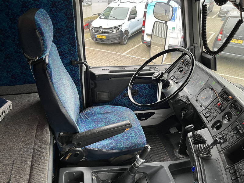 Scania R 143H V8 500 Streamline / V8 Sound / Retarder / Old Skool Classic - Ťahač: obrázok 3 Scania R 143H V8 500 Streamline / V8 Sound / Retarder / Old Skool Classic - Ťahač: obrázok 3