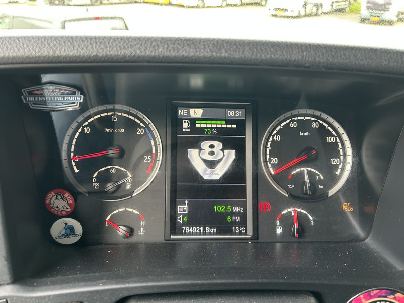 Scania R520 V8 / Showtruck / Buffl Special Interior / Vol Lucht / Retarder - Ťahač: obrázok 4 Scania R520 V8 / Showtruck / Buffl Special Interior / Vol Lucht / Retarder - Ťahač: obrázok 4