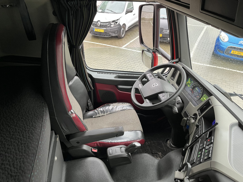 Volvo FM 410 Globetrotter / 814 dkm / VEB+ / Smart Tacho V2 / NL Truck - Ťahač: obrázok 3 Volvo FM 410 Globetrotter / 814 dkm / VEB+ / Smart Tacho V2 / NL Truck - Ťahač: obrázok 3