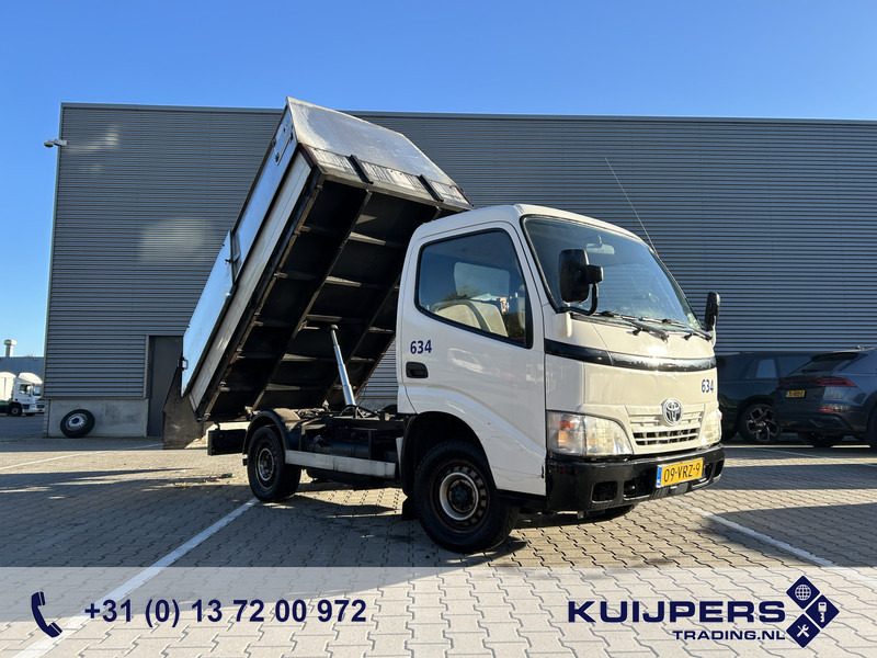 Toyota Dyna 100 3.0 D-4D / Kipper - Tipper / Blad - Bald / APK TUV 07-26 - Dodávka sklápač: obrázok 1 Toyota Dyna 100 3.0 D-4D / Kipper - Tipper / Blad - Bald / APK TUV 07-26 - Dodávka sklápač: obrázok 1
