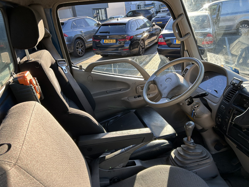 Toyota Dyna 100 3.0 D-4D / Kipper - Tipper / Blad - Bald / APK TUV 07-26 - Dodávka sklápač: obrázok 3 Toyota Dyna 100 3.0 D-4D / Kipper - Tipper / Blad - Bald / APK TUV 07-26 - Dodávka sklápač: obrázok 3