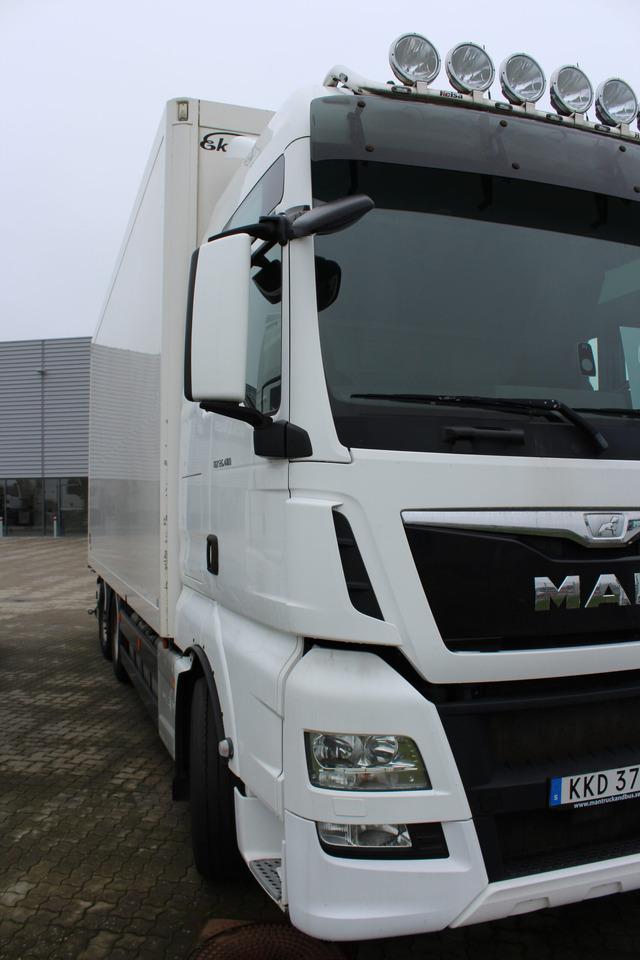 MAN TGX 26.480 6×2-4 Skåp/Fjärr - Skříňový nákladní auto: obrázok 2 MAN TGX 26.480 6×2-4 Skåp/Fjärr - Skříňový nákladní auto: obrázok 2