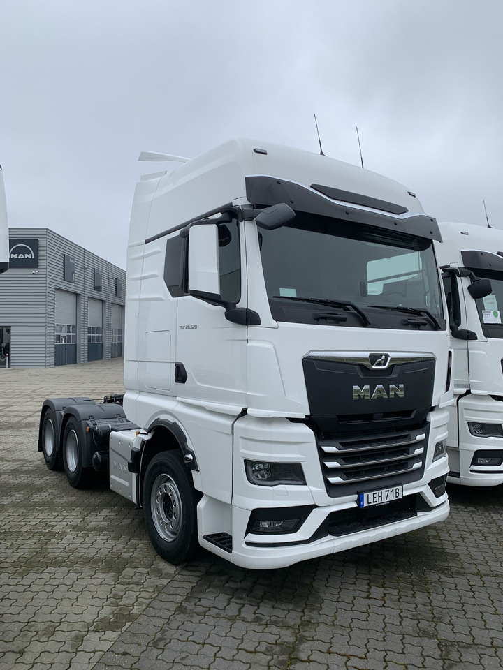 MAN TGX 28.520 6×2-2 Dragbil - Ťahač: obrázok 4 MAN TGX 28.520 6×2-2 Dragbil - Ťahač: obrázok 4