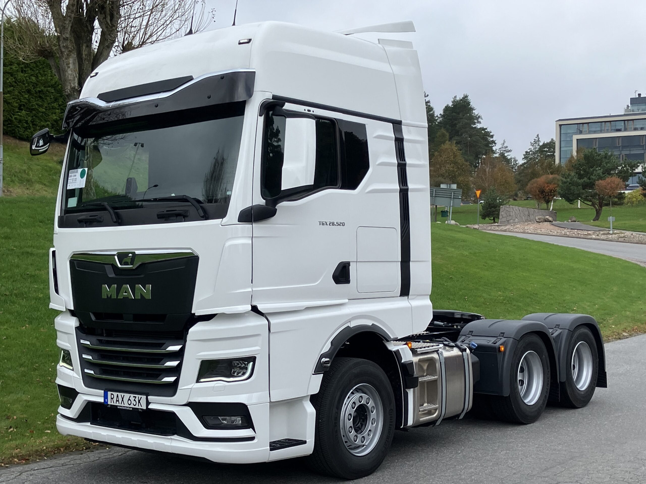 MAN TGX 28.520 6X2 Boggiedragbil - Ťahač: obrázok 2 MAN TGX 28.520 6X2 Boggiedragbil - Ťahač: obrázok 2