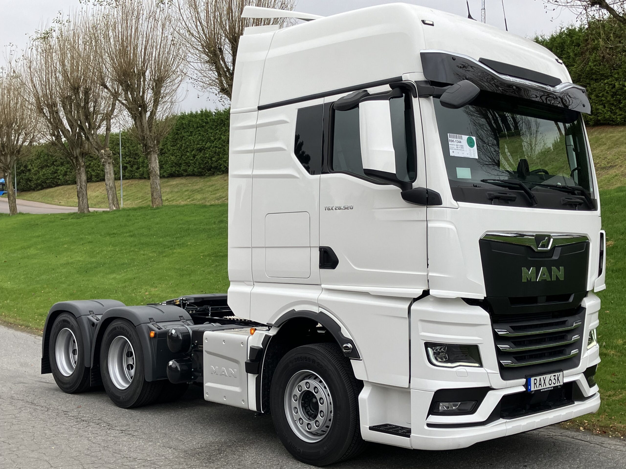 MAN TGX 28.520 6X2 Boggiedragbil - Ťahač: obrázok 5 MAN TGX 28.520 6X2 Boggiedragbil - Ťahač: obrázok 5