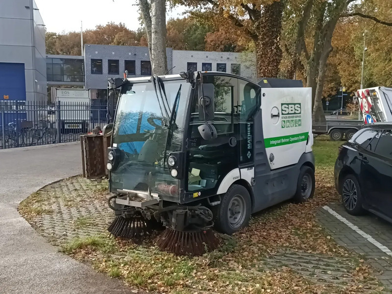 Mathieu MC210 Azura MC210 - Zametacie vozidlo: obrázok 2 Mathieu MC210 Azura MC210 - Zametacie vozidlo: obrázok 2