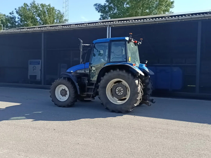 New Holland TS90 TS90 - Traktor: obrázok 3 New Holland TS90 TS90 - Traktor: obrázok 3