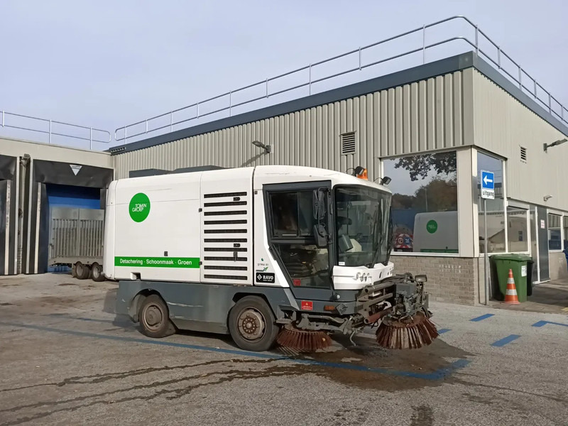 Ravo 540 - Zametacie vozidlo: obrázok 3 Ravo 540 - Zametacie vozidlo: obrázok 3