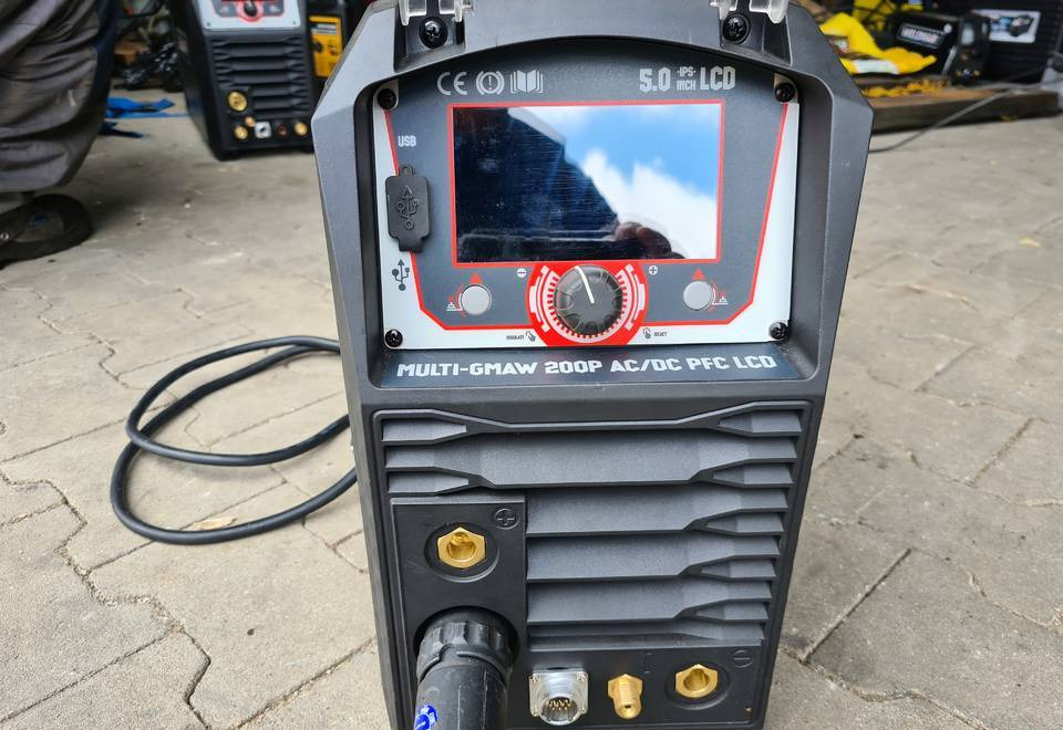 Spawarka WELDKAR MULTIGMAW Mig, Mag, Mma, Tig 200 A - Zváracia technika: obrázok 3 Spawarka WELDKAR MULTIGMAW Mig, Mag, Mma, Tig 200 A - Zváracia technika: obrázok 3