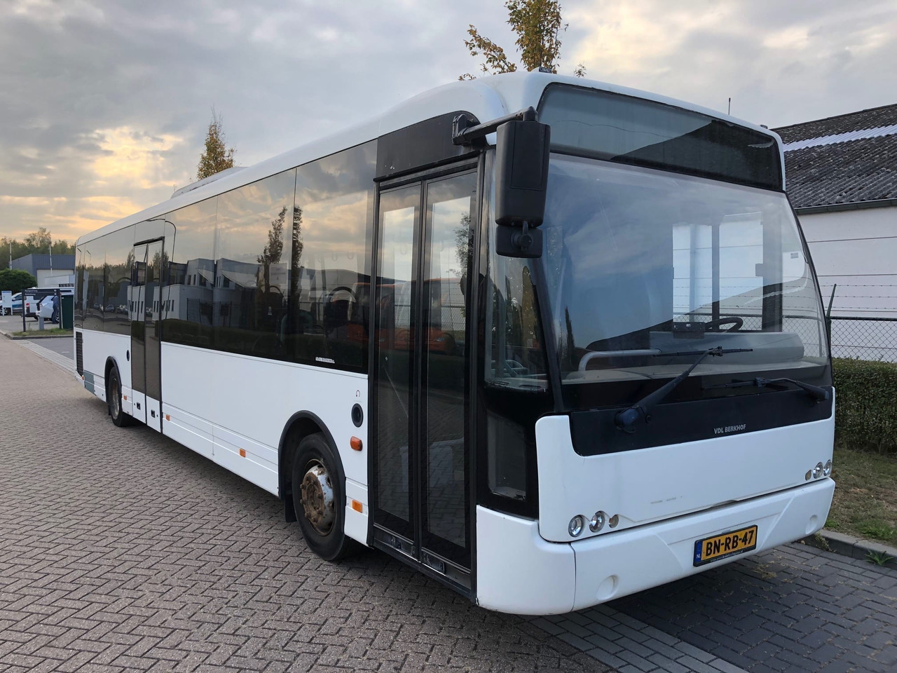 VDL Berkhof Ambassador 200, Euro 3 - Mestský autobus: obrázok 1 VDL Berkhof Ambassador 200, Euro 3 - Mestský autobus: obrázok 1