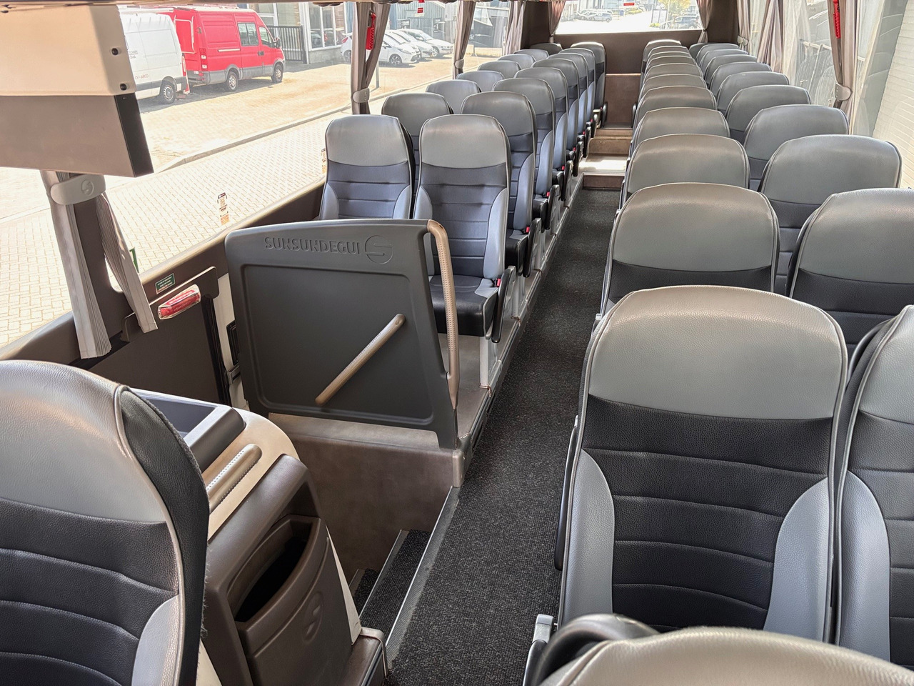 Autokar Volvo B11R SUNSUNDEGUI SC7, Euro 6.: obrázok 10