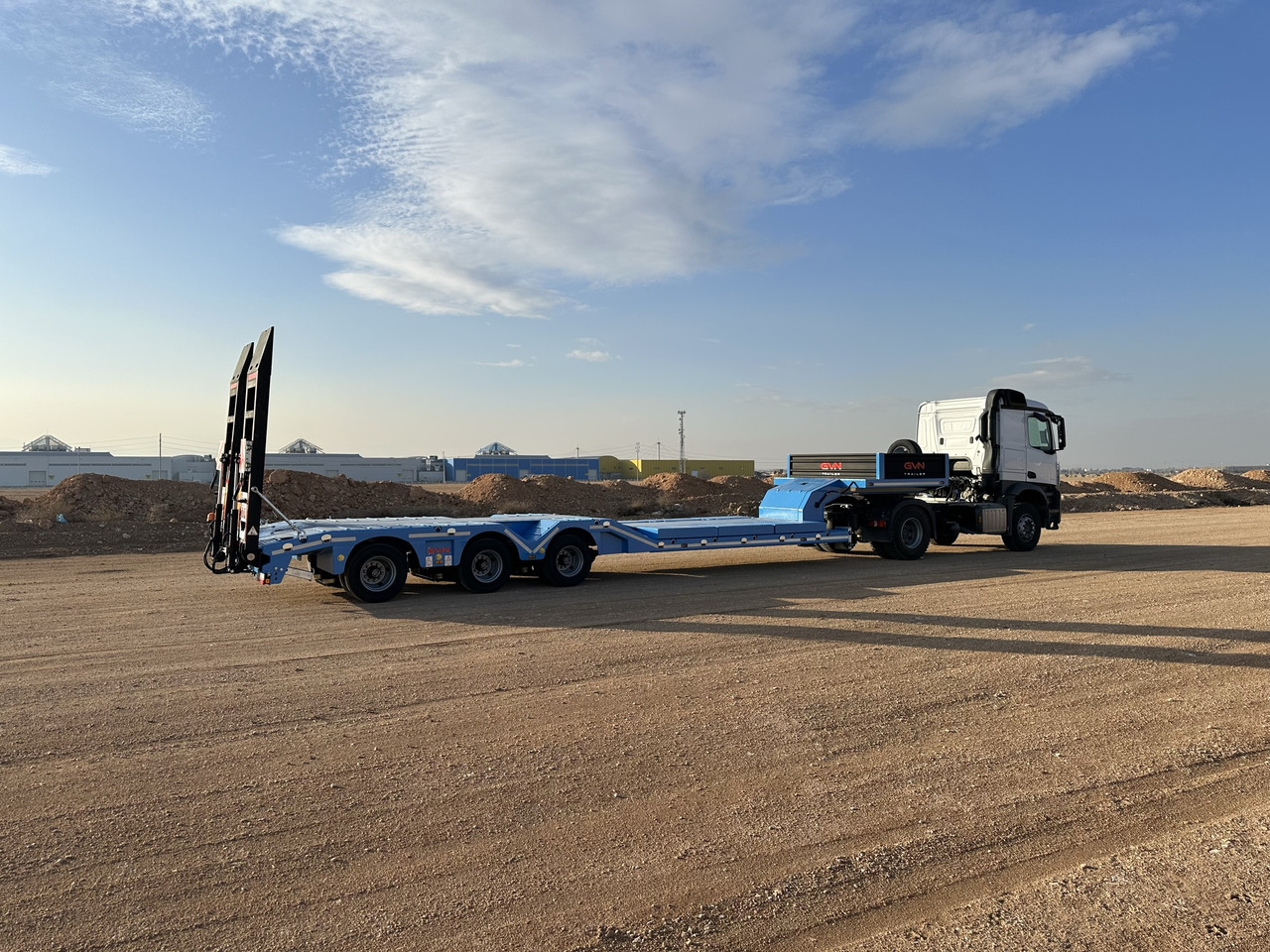 Nový Náves podvalník GVN Trailer 3 AXLE LOWBED WITH WHEEL RECESSES: obrázok 20 Nový Náves podvalník GVN Trailer 3 AXLE LOWBED WITH WHEEL RECESSES: obrázok 20