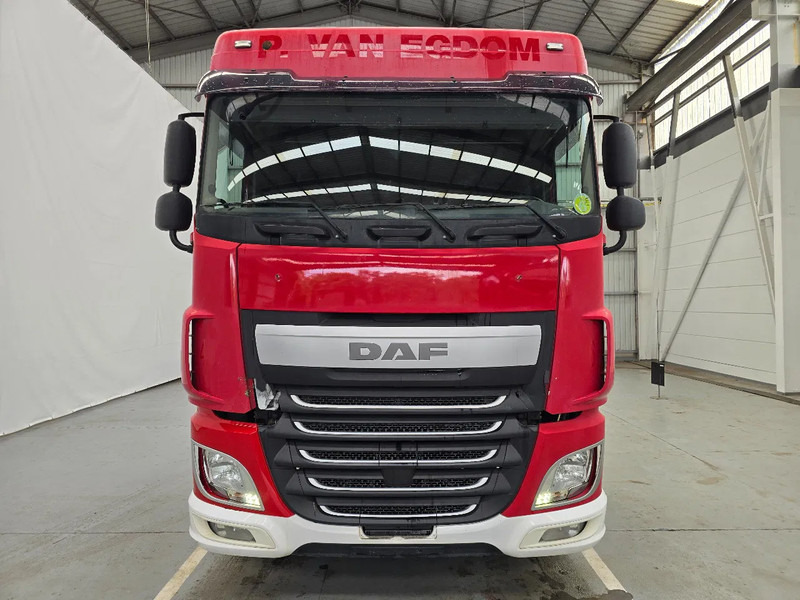 DAF XF 460 SPACECAB / RETARDER /MANUEL - Ťahač: obrázok 3 DAF XF 460 SPACECAB / RETARDER /MANUEL - Ťahač: obrázok 3
