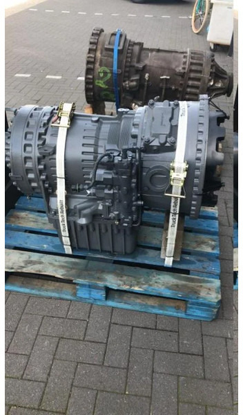 Volvo PT1860 22517, 22546 - Prevodovka a diely pre Ťahačový kĺbový damper: obrázok 3 Volvo PT1860 22517, 22546 - Prevodovka a diely pre Ťahačový kĺbový damper: obrázok 3